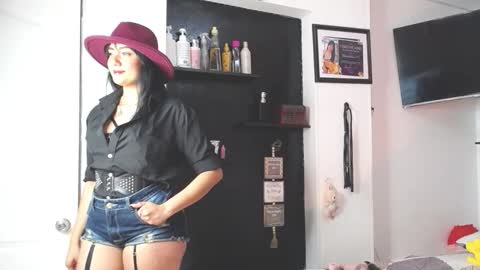 Snapshot of charlottekiss99 chatting on 10-18-25, 11:55 charlottekiss99 online show from 10-18-25, 11:55