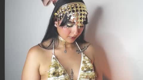 Snapshot of charlottekiss99 chatting on 10-31-25, 03:24 charlottekiss99 online show from 10-31-25, 03:24