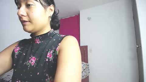 Snapshot of charlottekiss99 chatting on 01-10-26, 07:54 charlottekiss99 online show from 01-10-26, 07:54