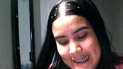 charlottequeen_21 online show from 06-17-26, 07:26