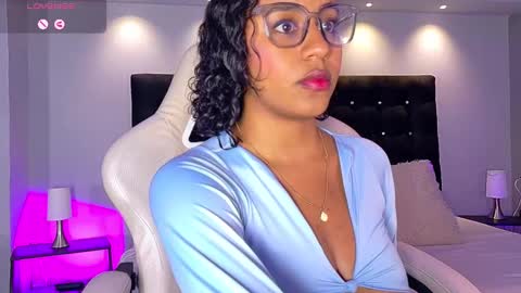 charlotterussel online show from 12-17-24, 08:54