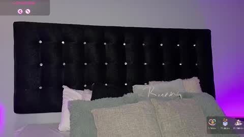 charlotterussel online show from 12-25-24, 09:11