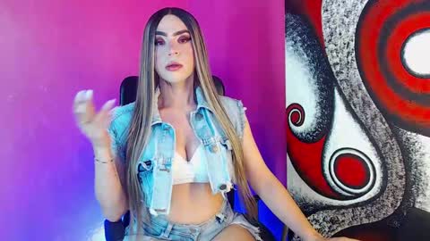 charlotte villorina online show from 09-11-25, 02:22