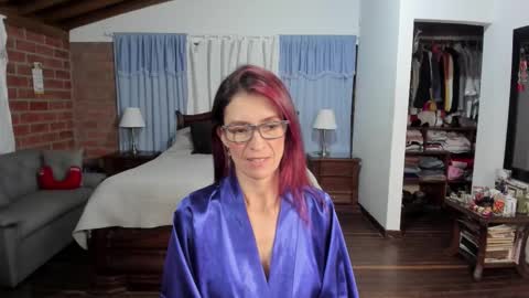 Charlotte online show from 11-21-25, 03:49