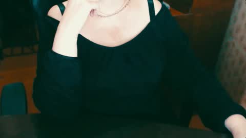 CharlotteXTasty online show from 12-11-24, 05:48