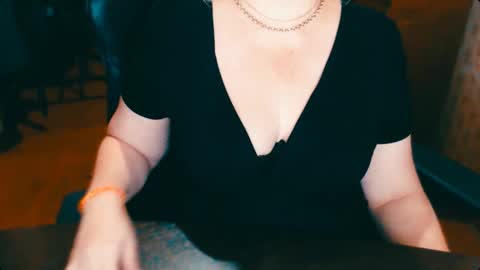 CharlotteXTasty online show from 01-24-25, 01:14