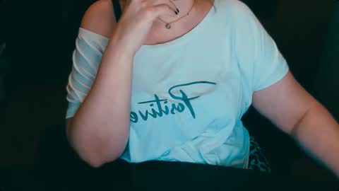 CharlotteXTasty online show from 11-05-25, 10:48