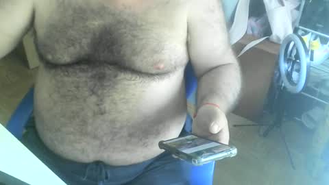 Snapshot of charlypalgar chatting on 06-16-26, 08:39 charly online show from 06-16-26, 08:39