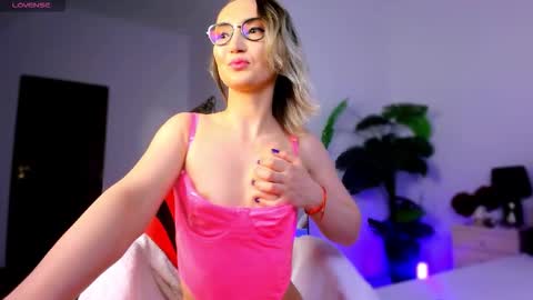  Annye   online show from 02-12-26, 07:42