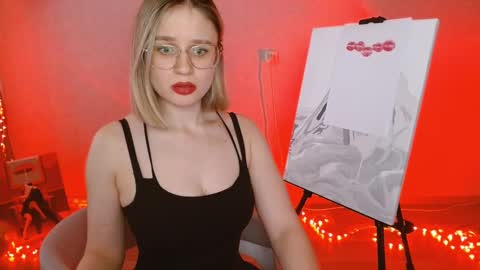 Snapshot of charming_beauty chatting on 02-23-25, 06:17 Michelle online show from 02-23-25, 06:17