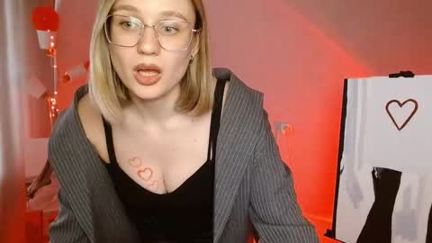 Snapshot of charming_beauty chatting on 03-06-25, 06:41 Michelle online show from 03-06-25, 06:41