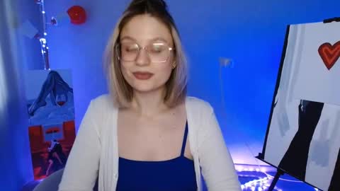 Snapshot of charming_beauty chatting on 03-07-25, 06:24 Michelle online show from 03-07-25, 06:24