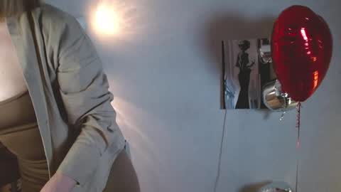 Michelle  online show from 02-09-26, 06:50