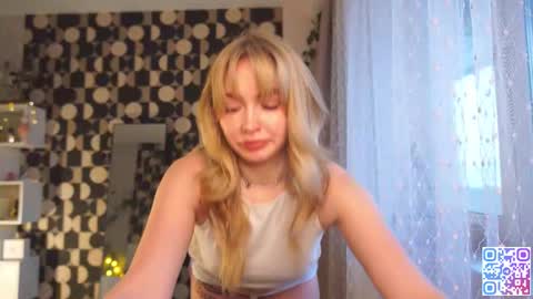 Snapshot of charming_daisy chatting on 12-04-25, 08:23 my fansly Charming daisy My Wishlist for new toys online show from 12-04-25, 08:23