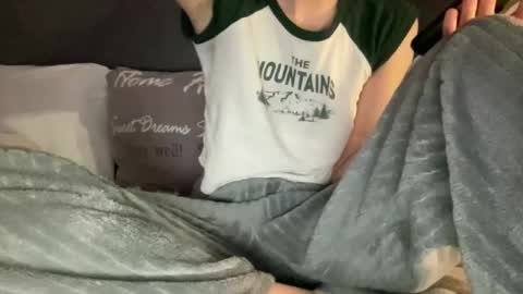 Vicky online show from 10-18-25, 06:19