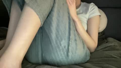 Vicky online show from 05-20-26, 08:04