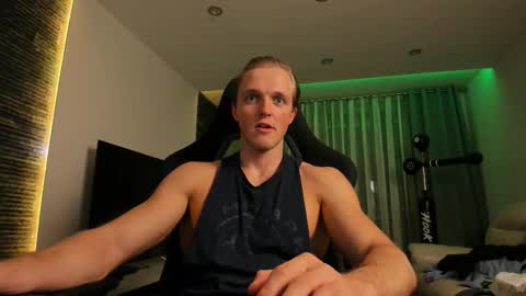 Snapshot of chasereed_ chatting on 11-27-25, 08:11 Chase Reed online show from 11-27-25, 08:11