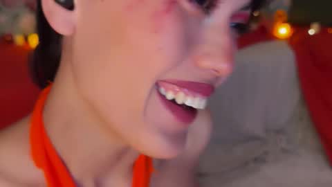 JASMINE   usually going live about 2 am UTC  online show from 10-25-25, 03:14