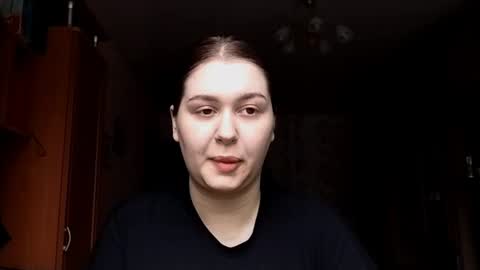 Snapshot of chastityschirmer chatting on 07-18-26, 06:39 Emma online show from 07-18-26, 06:39