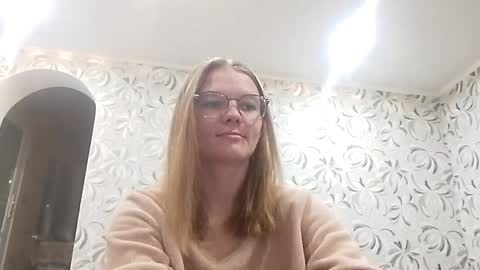 Olivia online show from 04-26-26, 09:23