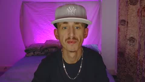 Snapshot of chavbussy chatting on 10-27-25, 07:34 ChavBoy online show from 10-27-25, 07:34