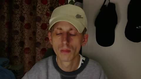 ChavBoy online show from 12-21-25, 08:54