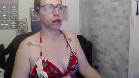 CHAYLA VICTORIA RUIZ  online show from 09-17-25, 11:23