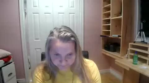 chealsiek online show from 12-01-25, 03:22