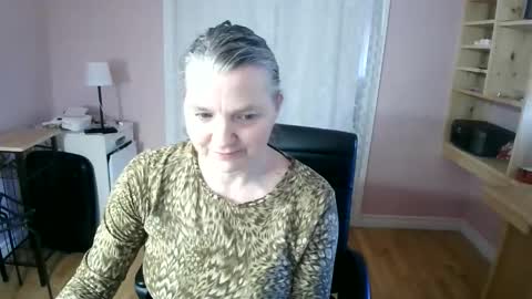 chealsiek online show from 04-26-26, 12:58