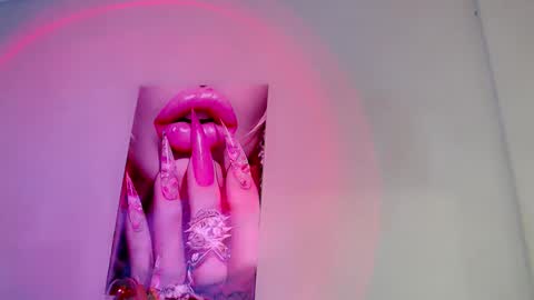 RIVA online show from 04-06-26, 01:12