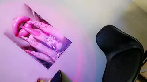 RIVA online show from 04-18-26, 07:07