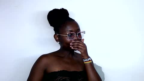 cheeky_charms online show from 10-17-25, 12:47