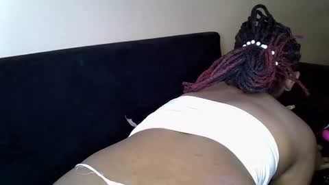 Snapshot of cheeky_charms chatting on 07-07-26, 03:42 cheeky_charms online show from 07-07-26, 03:42