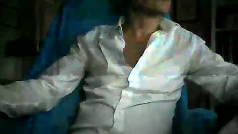 Snapshot of cheekycharm chatting on 09-30-25, 04:34 cheekycharm online show from 09-30-25, 04:34