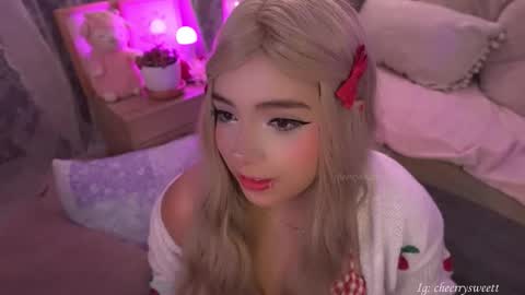 Snapshot of cheerrysweett chatting on 02-25-26, 03:05 Baby Cherry online show from 02-25-26, 03:05