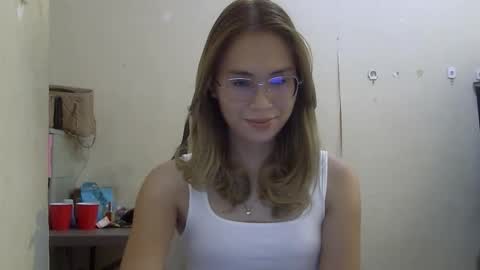 chelly4u69 online show from 09-29-25, 04:50