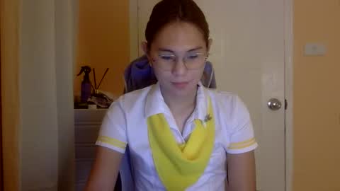 chelly4u69 online show from 12-17-25, 11:22