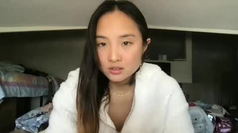 chellybear101 online show from 03-11-25, 07:47