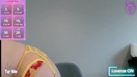 Snapshot of chelseablondeuk chatting on 10-13-25, 12:49 ChelseaBlonde online show from 10-13-25, 12:49