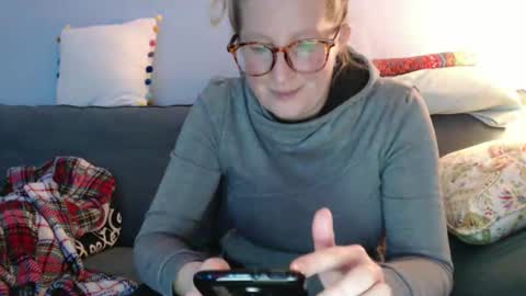 Snapshot of chelseasentra1 chatting on 12-11-24, 07:57 Chelsea online show from 12-11-24, 07:57