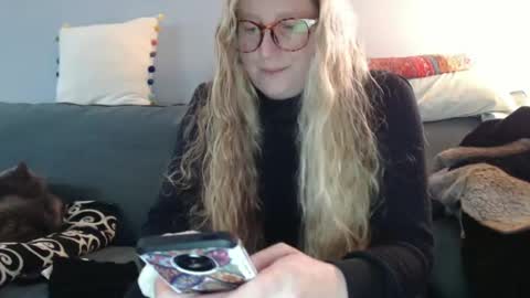 Snapshot of chelseasentra1 chatting on 12-20-24, 07:39 Chelsea online show from 12-20-24, 07:39