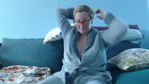 Snapshot of chelseasentra1 chatting on 12-27-24, 04:32 Chelsea online show from 12-27-24, 04:32