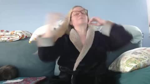 Snapshot of chelseasentra1 chatting on 01-07-25, 07:59 Chelsea online show from 01-07-25, 07:59