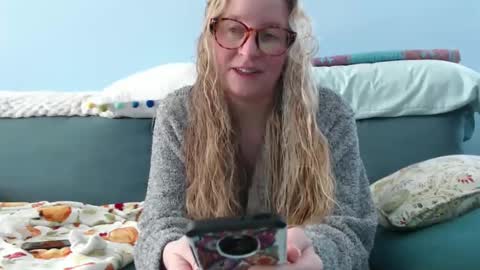 Snapshot of chelseasentra1 chatting on 03-03-25, 05:39 Chelsea online show from 03-03-25, 05:39