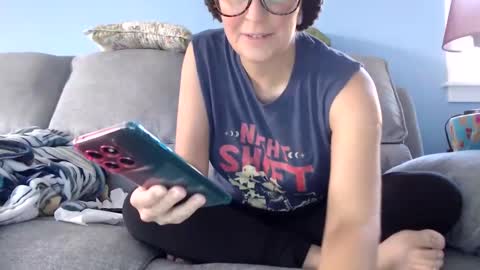 Snapshot of chelseasentra1 chatting on 10-19-25, 02:07 Chelsea online show from 10-19-25, 02:07