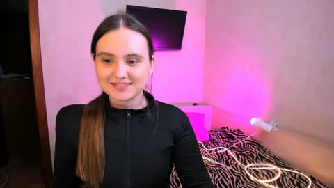 Snapshot of chelsyluxex chatting on 07-06-26, 10:12 Chelsy Luxe online show from 07-06-26, 10:12
