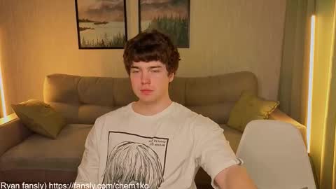 LUCASRYANPVT IS OPEN online show from 11-12-25, 05:52