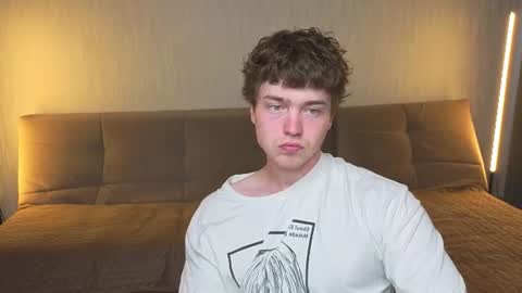 LUCASRYANPVT IS OPEN online show from 06-14-26, 04:47