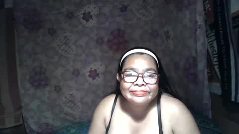 Snapshot of chenita_kits chatting on 01-10-26, 11:45 chenita_kits online show from 01-10-26, 11:45