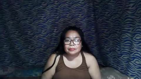 Snapshot of chenita_kits chatting on 02-11-26, 04:45 chenita_kits online show from 02-11-26, 04:45